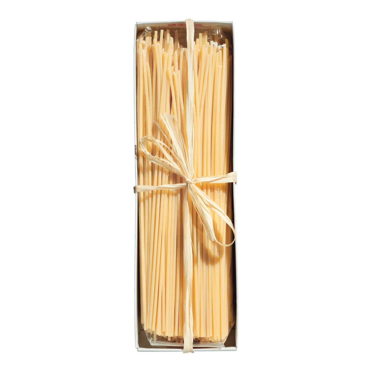 Ein Bündel Spaghetti Hartweizennudeln von Don Antonio, 500 g, von Don Antonio srl ist mit einer Schleife verschnürt und in einer rechteckigen Schachtel auf weißem Hintergrund platziert.
