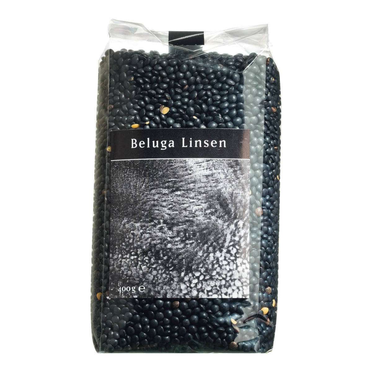 Ein durchsichtiger Plastikbeutel mit der Aufschrift "Beluga Linsen aus Kanada, 400 g" von Viani & Co. gefüllt mit schwarzen Beluga-Linsen.