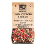 Eine durchsichtige Packung Casale Paradiso Klassiche Gewürzmischung - Tomate Basilikum, 100 g, eine Nudelgewürzmischung mit getrockneten Tomaten und Basilikum, beschriftet in Italienisch und Deutsch.