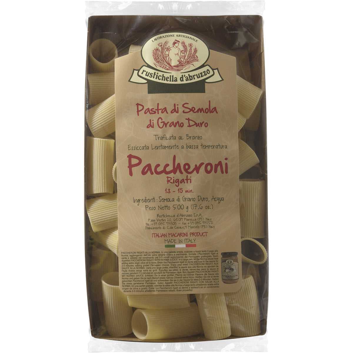 Eine 500-g-Packung Paccheroni Rigati Hartweizennudeln von Rustichella d'Abruzzo S.p.A., hergestellt aus Hartweizengrieß.