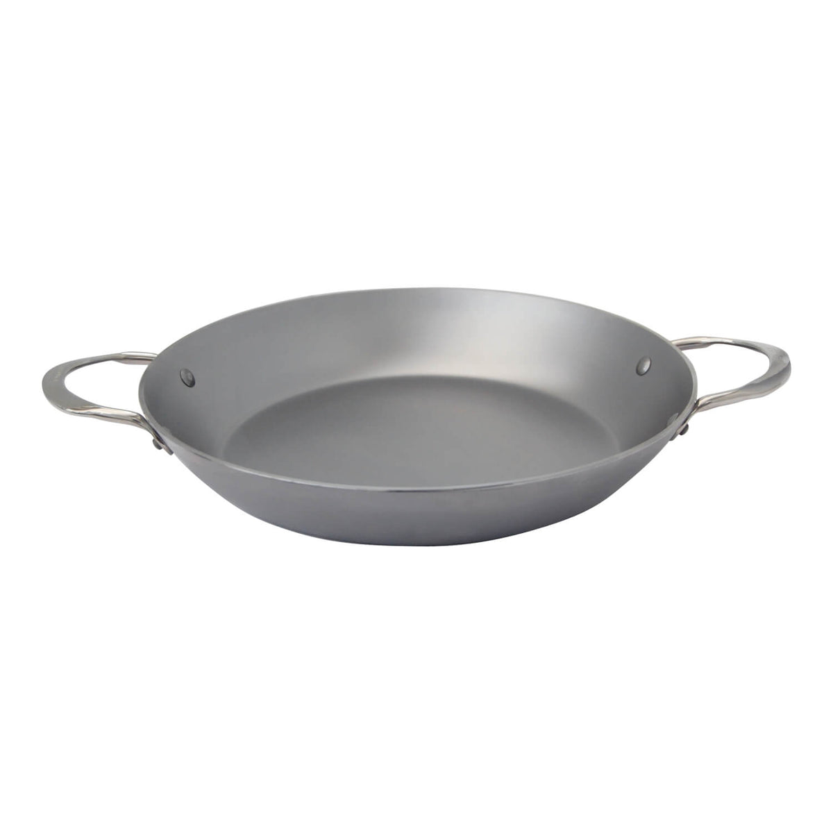 Die De Buyer Paella Pfanne Mineral B Element ist eine runde, silberne Eisenpfanne mit zwei seitlichen Griffen, Durchmesser 32 cm, von De Buyer, abgebildet auf weißem Hintergrund.