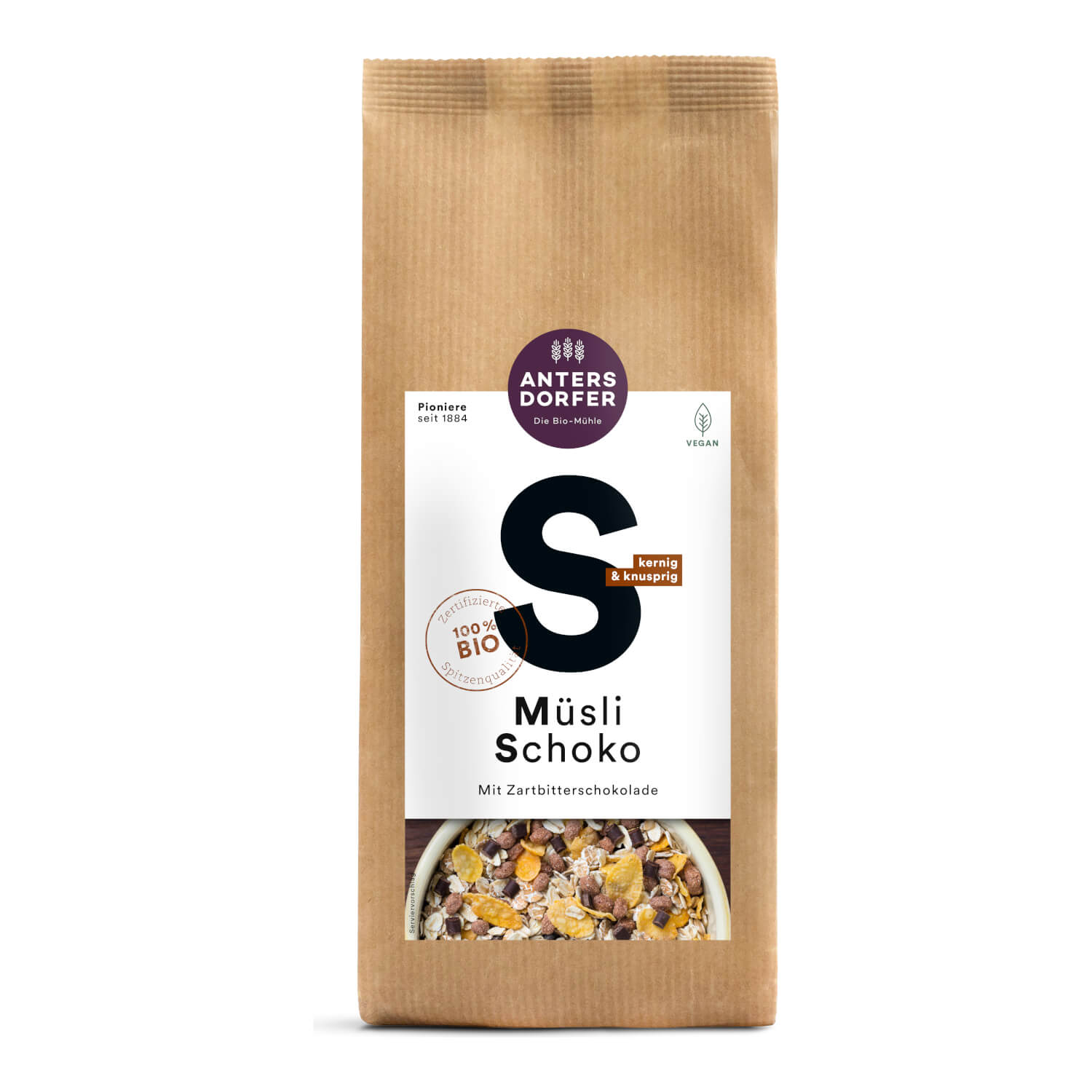 Eine braune Papiertüte mit der Aufschrift Bio Müsli Schoko Zartbitter von Antersdorfer Mühle, 375 g von Antersdorfer Mühle, mit einem Sichtfenster, in dem dunkles Schokoladenmüsli zu sehen ist.